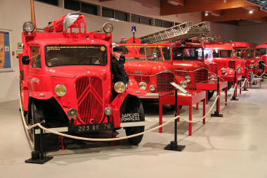 Fire engines, Musée des SAPEURS-POMPIERS de France. Copyright Bill Barksfield 2010