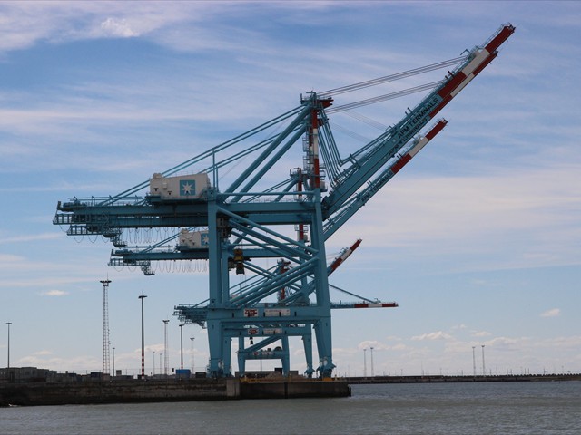 Zeegrugge Harbour - Cranes